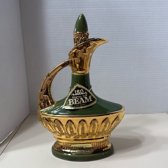 Vintage 1967 Jim Beam Whiskey Decanter The Executive Series Gold Green Ceramic